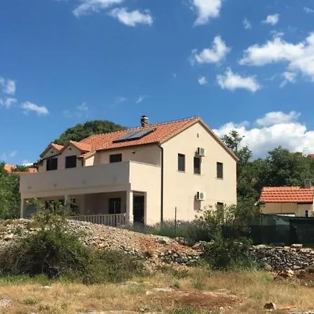 Дом отдыха Vikendica *