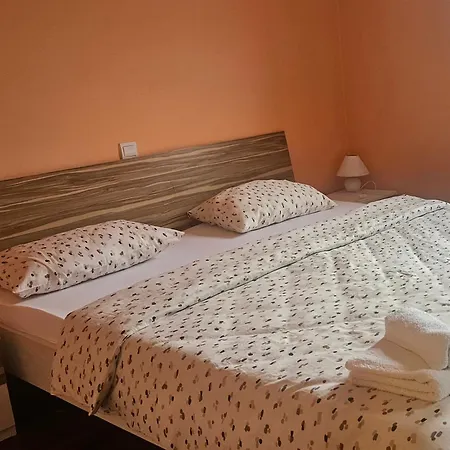 Vikendica Holiday home Donji Humac