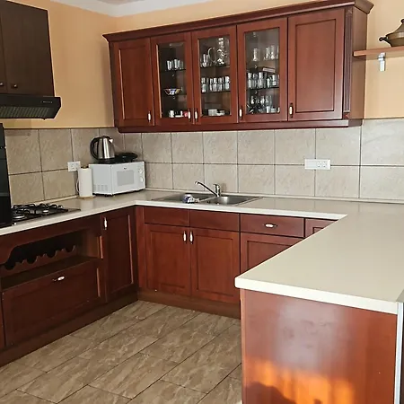 Vikendica Holiday home *